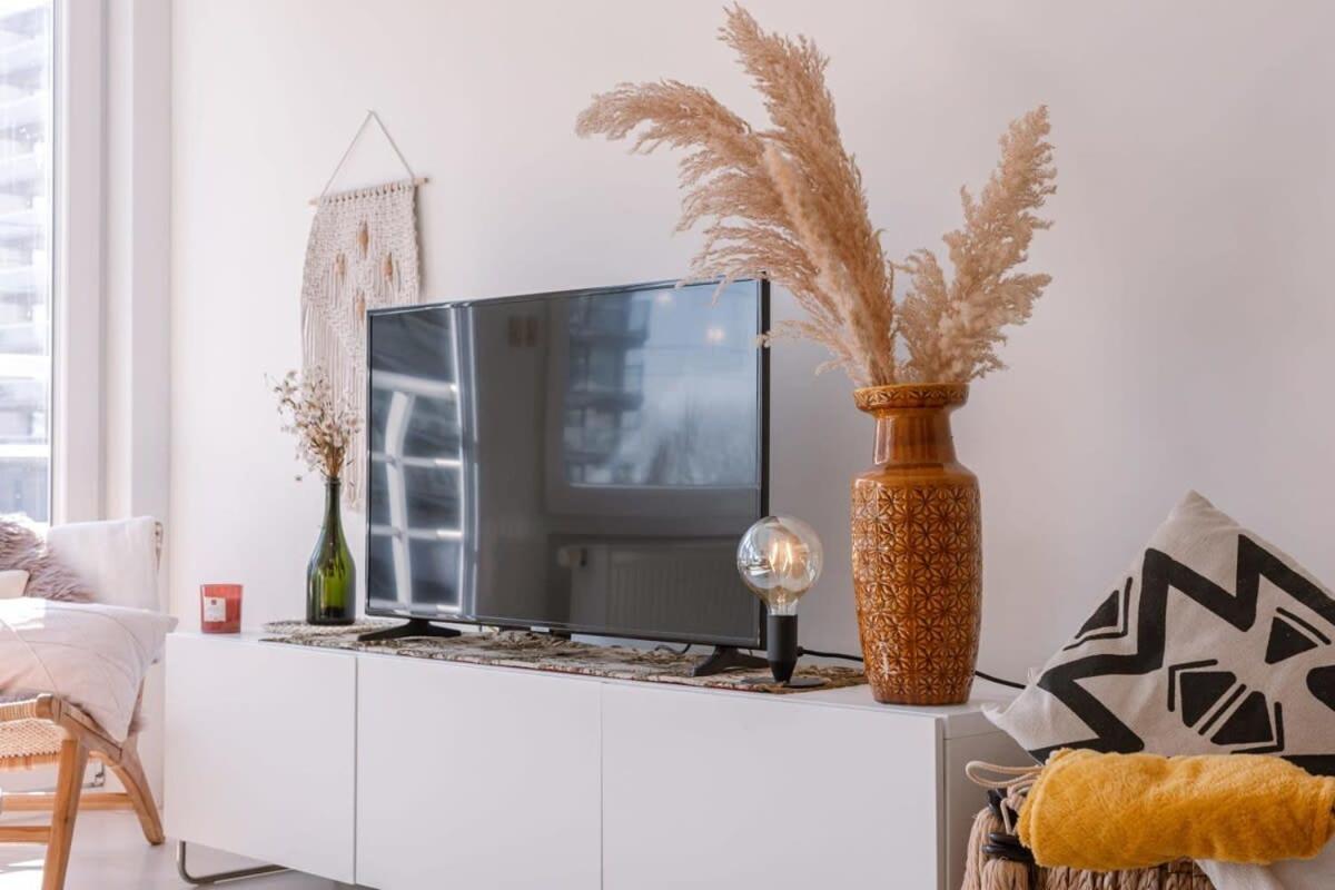 Huswell - Lovely, Sunny Flat Just Near The And The Sea Apartment